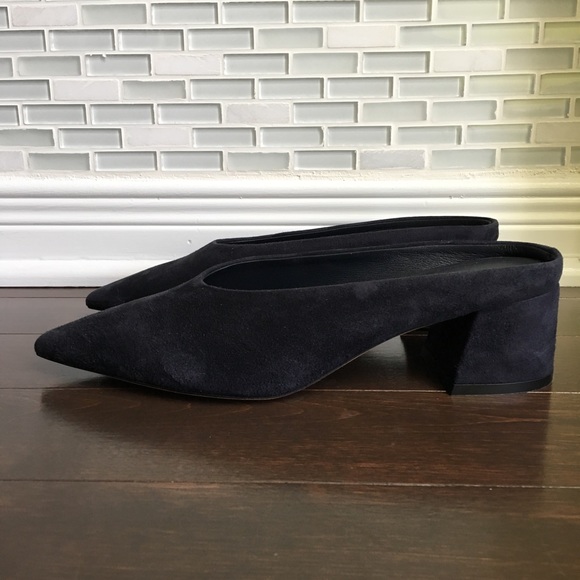 NWT Vince Ralston Navy Blue Suede Slip On Mule - Picture 5 of 15